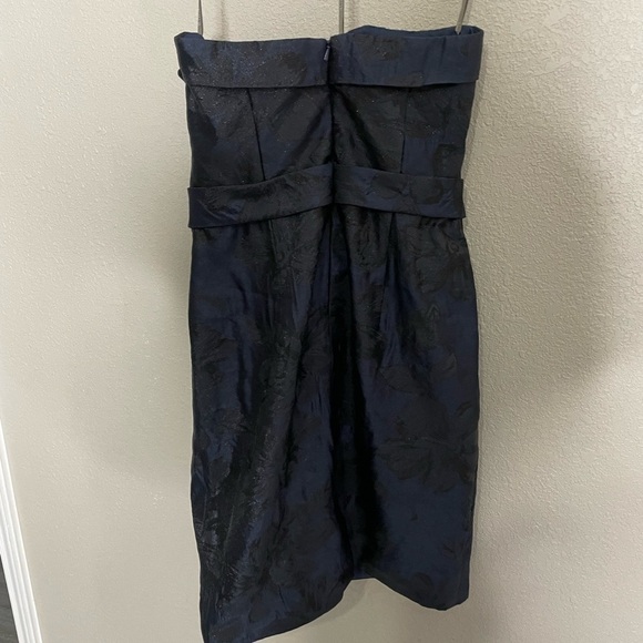 Vera Wang White Navy Black Bow Bodice Strapless Form Dress 6 - Picture 6 of 8